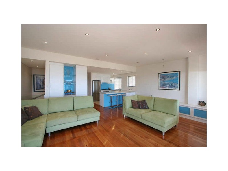 2 & 5/15 Seaview Road  (Esplanade), West Beach SA 5024