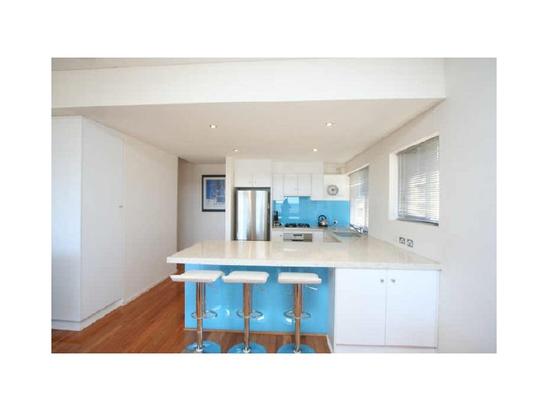 2 & 5/15 Seaview Road  (Esplanade), West Beach SA 5024