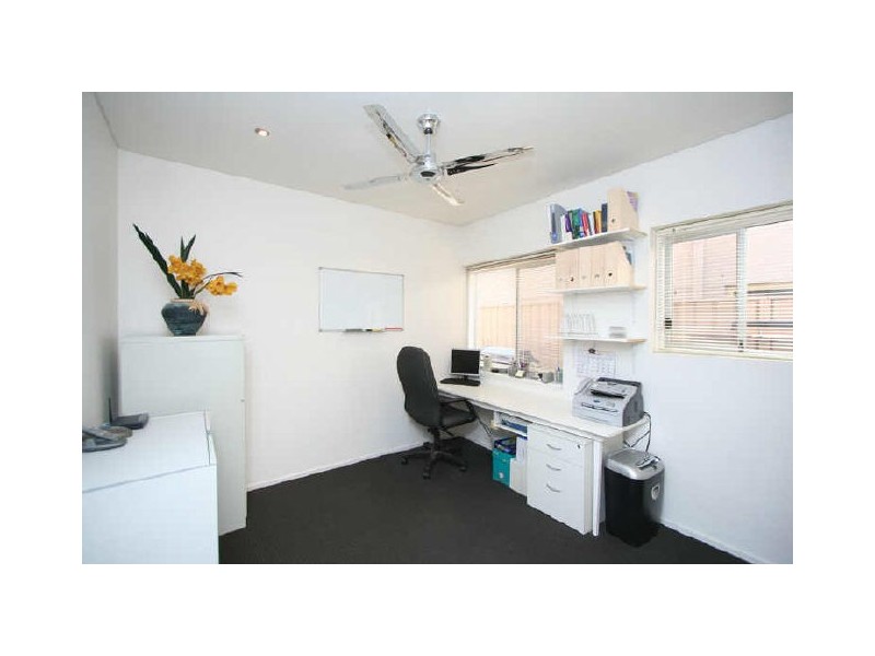 2 & 5/15 Seaview Road  (Esplanade), West Beach SA 5024