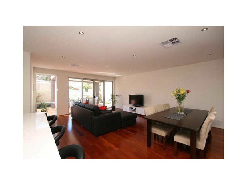 182 Cudmore Terrace, Henley Beach SA 5022