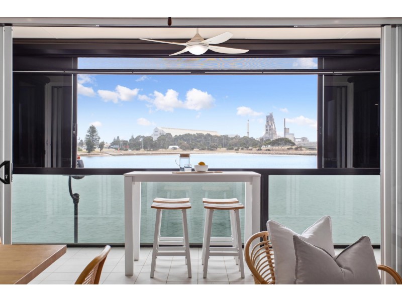 4 Karatta Dock, Port Adelaide SA 5015