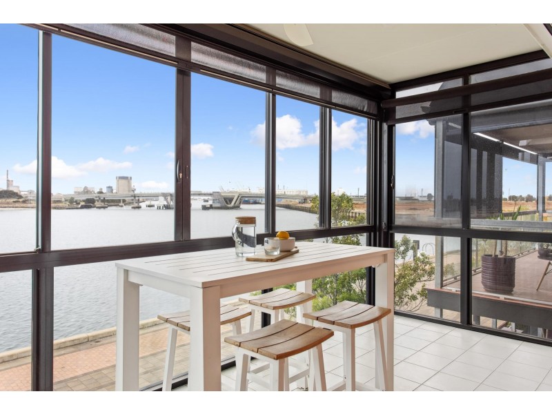 4 Karatta Dock, Port Adelaide SA 5015