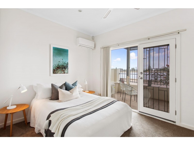 4 Karatta Dock, Port Adelaide SA 5015