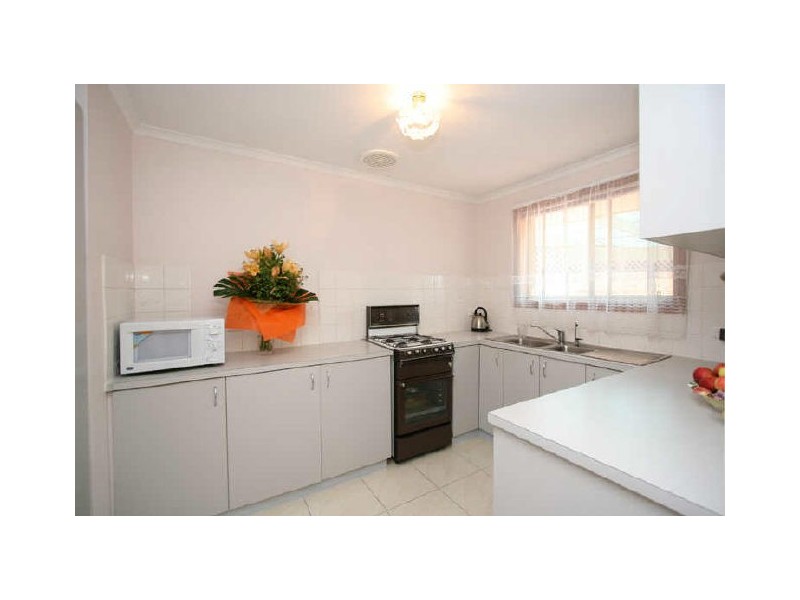 2/1094 Old Port Road, Hendon SA 5014