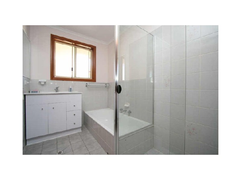 2/1094 Old Port Road, Hendon SA 5014