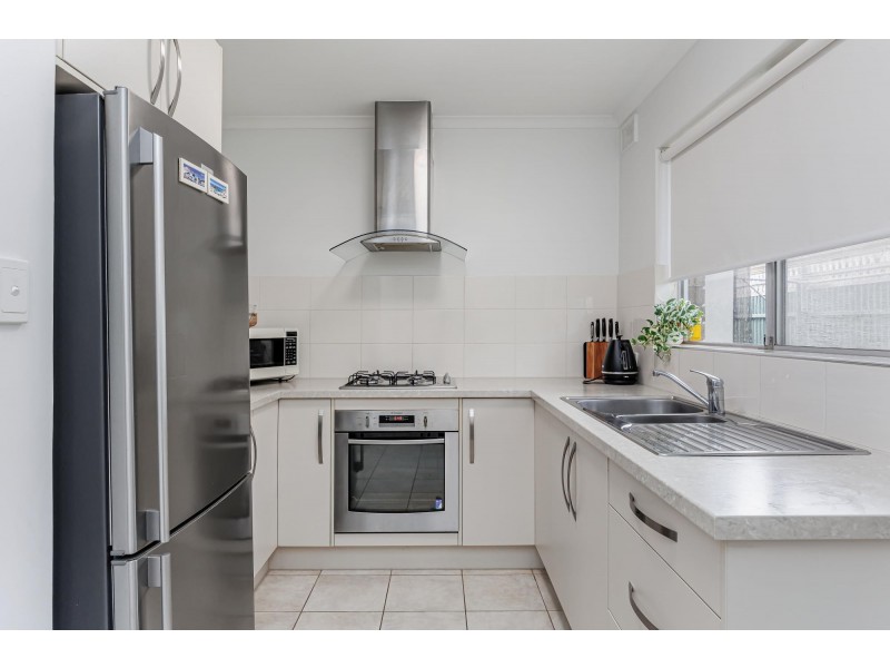 2/7 Ozone Street, Alberton SA 5014