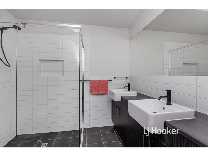 16 Norman Street, West Lakes SA 5021