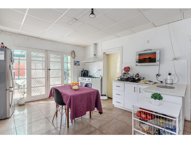 53 Green Street, Brompton SA 5007