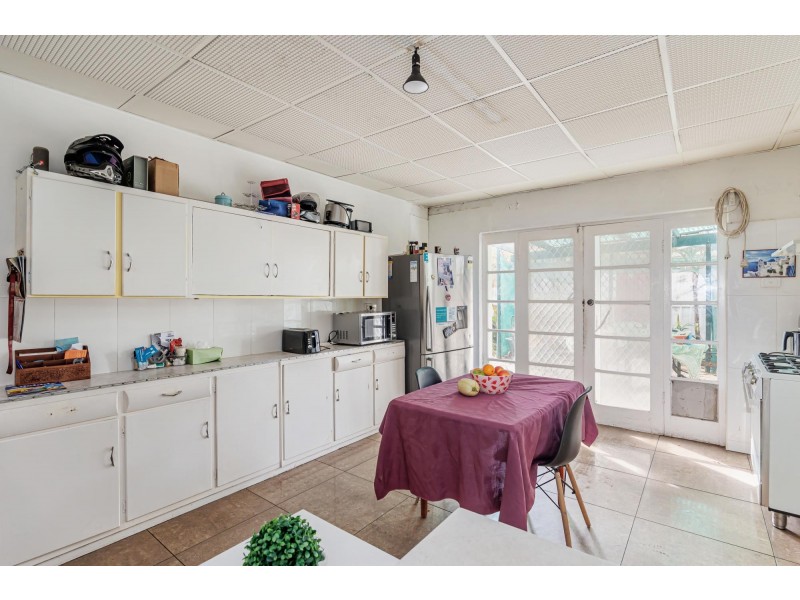 53 Green Street, Brompton SA 5007