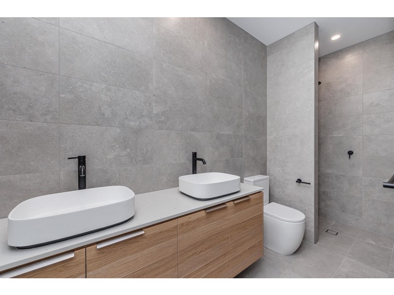 24 Yalpara Avenue, Seaton SA 5023