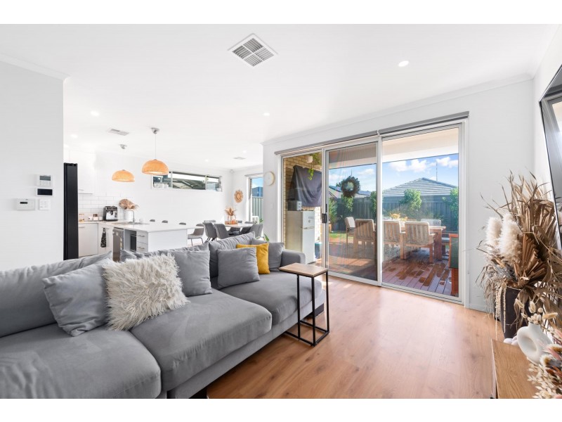 16 Paqualin Street, Hendon SA 5014