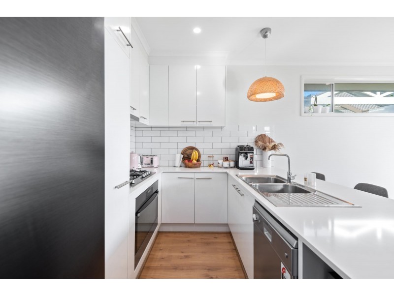 16 Paqualin Street, Hendon SA 5014