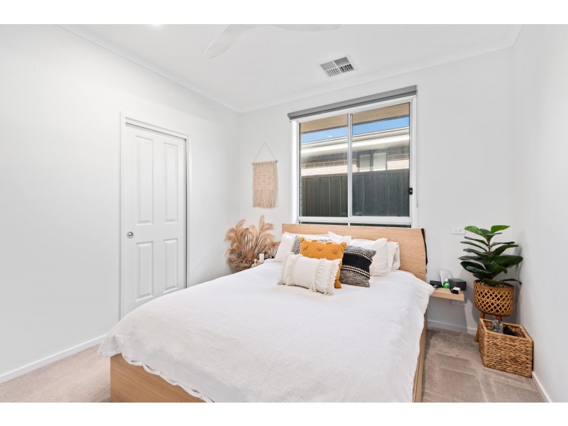 16 Paqualin Street, Hendon SA 5014