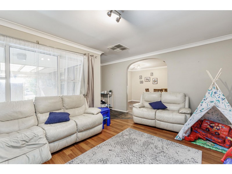 22 Waitara Court, Morphett Vale SA 5162