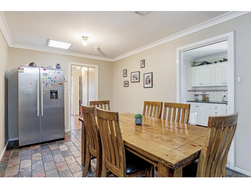 22 Waitara Court, Morphett Vale SA 5162