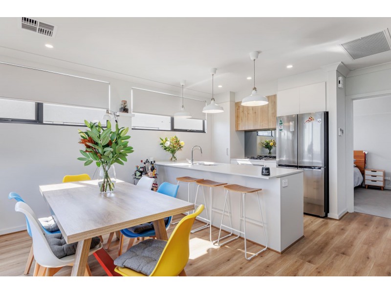 2 Haru Lane, West Lakes SA 5021