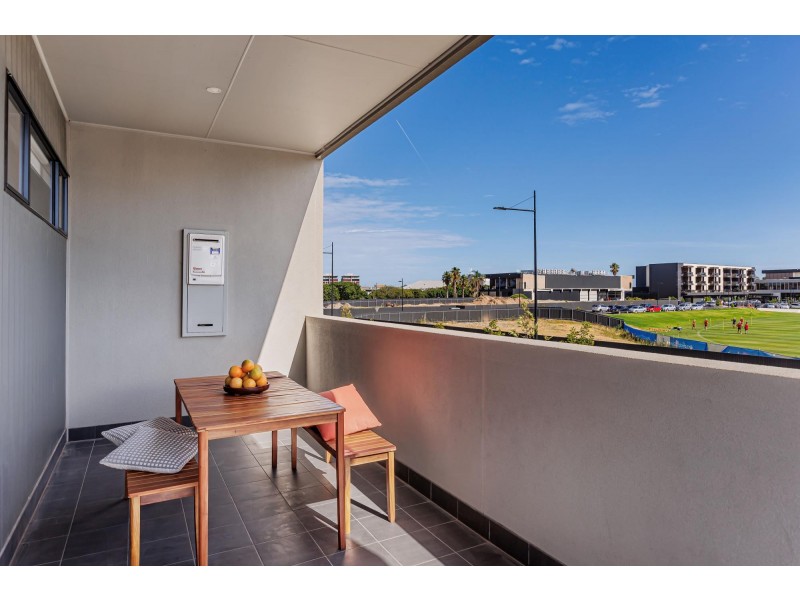 2 Haru Lane, West Lakes SA 5021