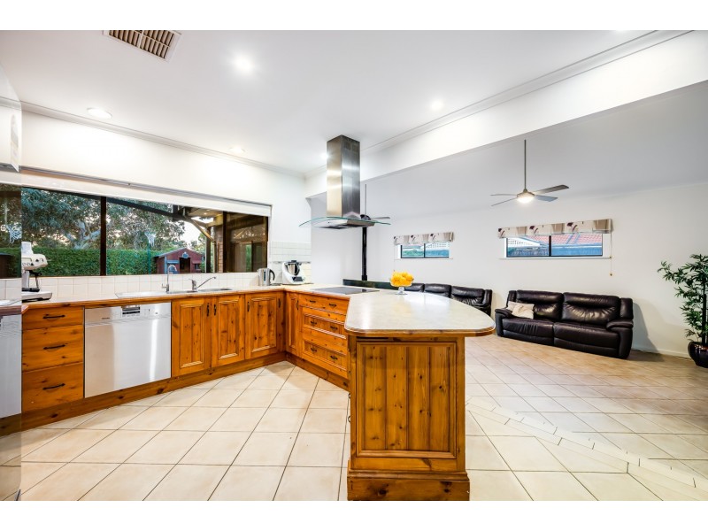 16 Hawaii Court, West Lakes SA 5021