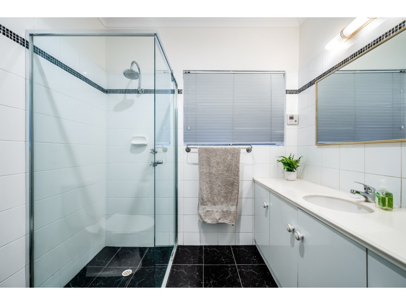 16 Hawaii Court, West Lakes SA 5021