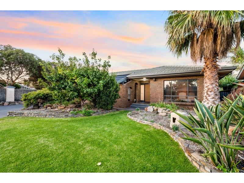 16 Hawaii Court, West Lakes SA 5021
