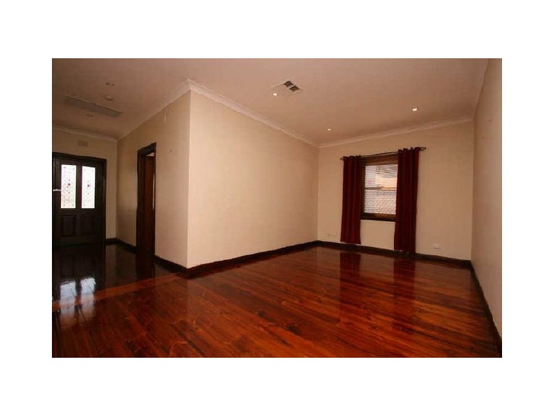 12 Andrew Street, Hendon SA 5014