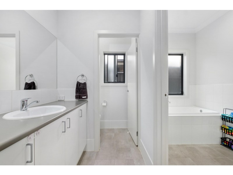 3 Burgess Court, Morphett Vale SA 5162