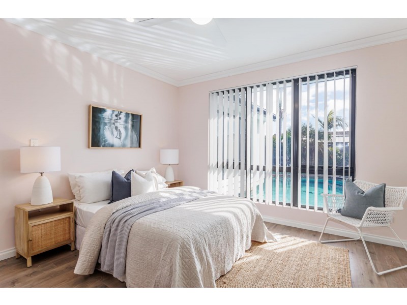 10 Hoylake Crescent, West Lakes SA 5021