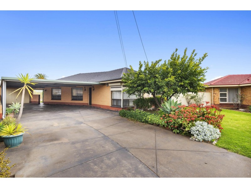 15 Festival Crescent, Kidman Park SA 5025