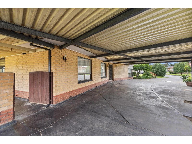 15 Festival Crescent, Kidman Park SA 5025