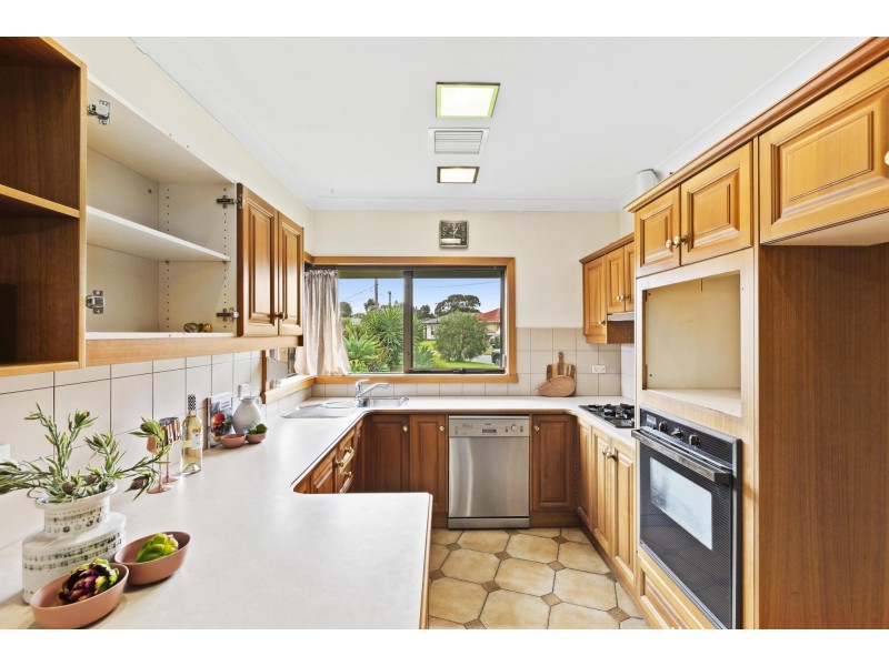 15 Festival Crescent, Kidman Park SA 5025