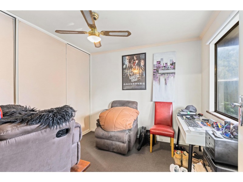 16 Russell Street, Ethelton SA 5015