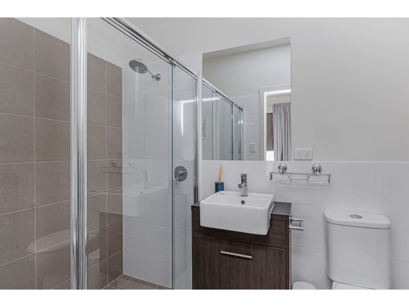 33D Risely Avenue, Royal Park SA 5014