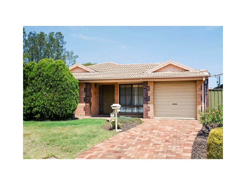 11 Arlington Close, Salisbury Heights SA 5109