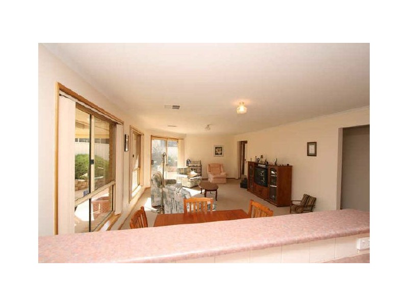 56 Parkway Circuit, Parafield Gardens SA 5107
