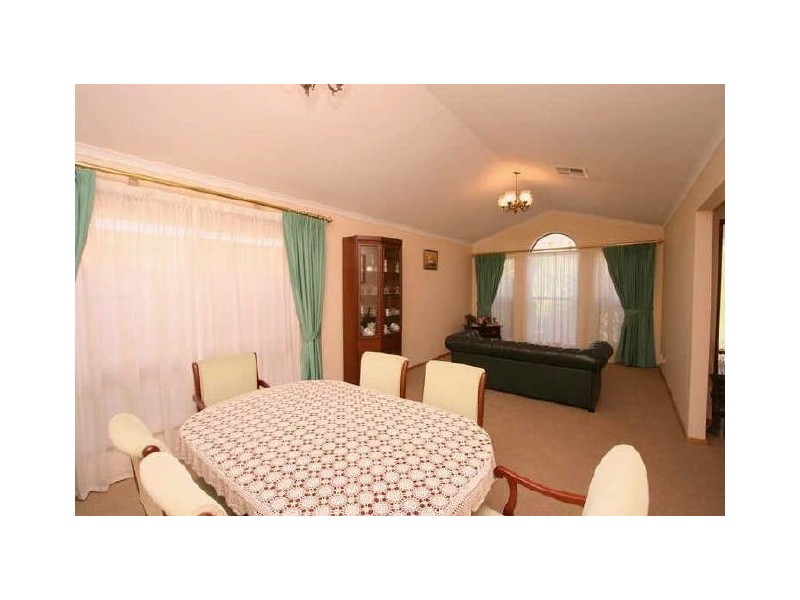 56 Parkway Circuit, Parafield Gardens SA 5107