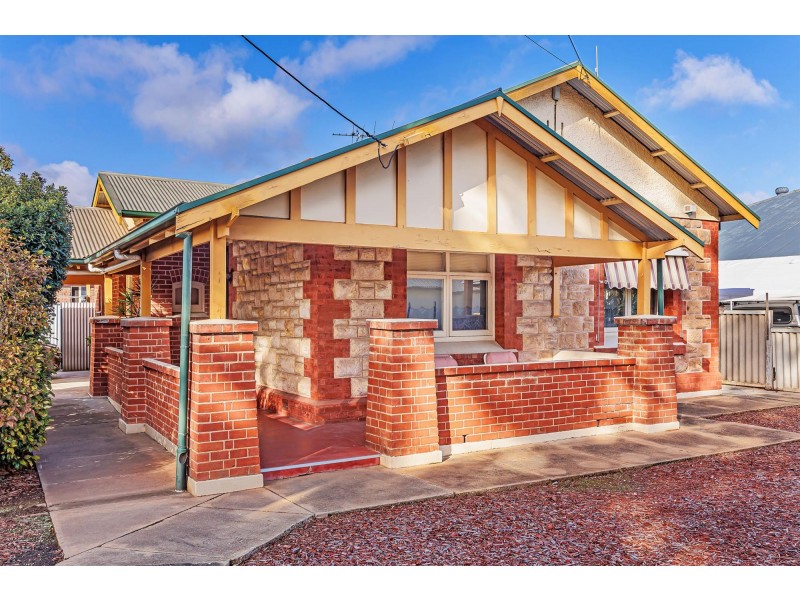 8 Burt Avenue, Hilton SA 5033