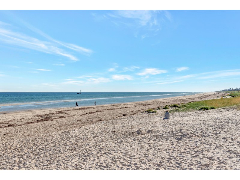 10/7 Mooloola Way, West Lakes Shore SA 5020