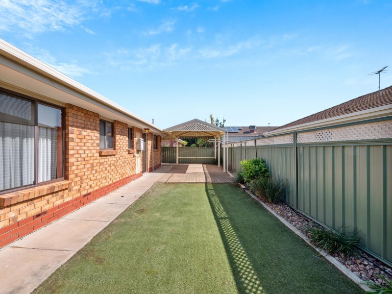 3/10 Minna Terrace, Semaphore Park SA 5019