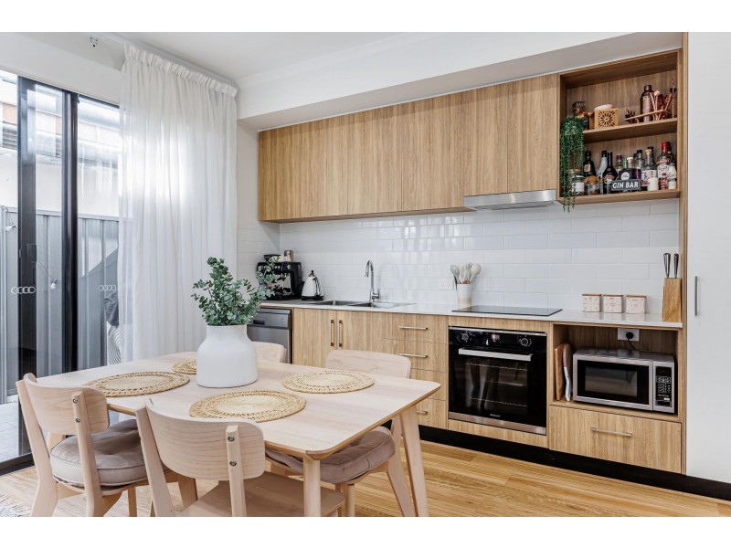 33 Gracechurch Street, Port Adelaide SA 5015