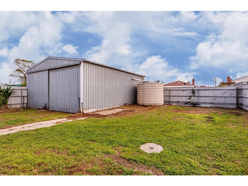 35 Arthur Street, Pennington SA 5013