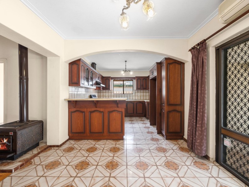 12 Harcourt Street, Mansfield Park SA 5012