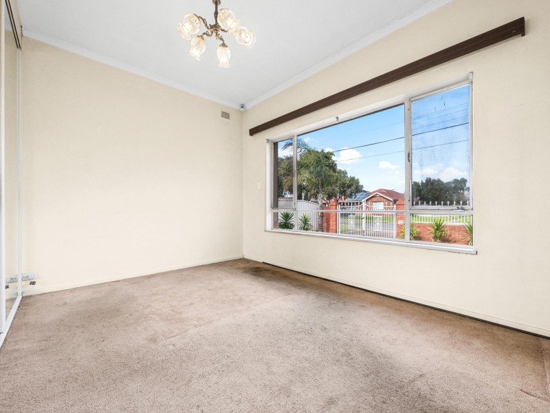 12 Harcourt Street, Mansfield Park SA 5012