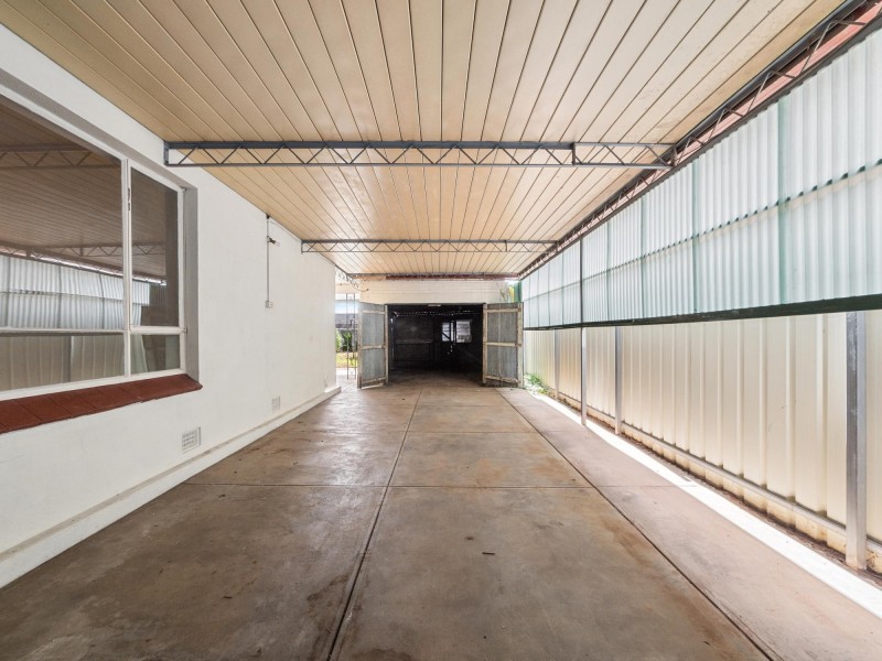 12 Harcourt Street, Mansfield Park SA 5012