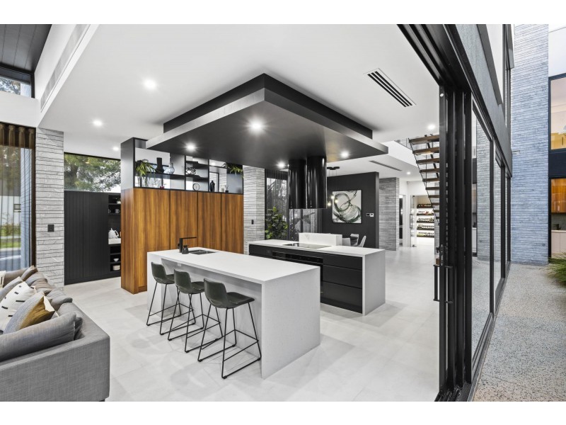 6 The Pinery, West Lakes SA 5021