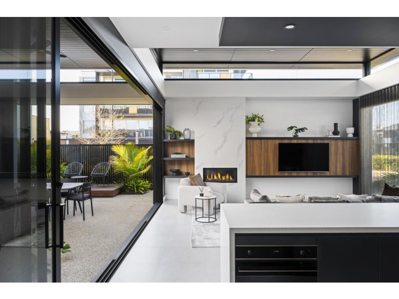 6 The Pinery, West Lakes SA 5021