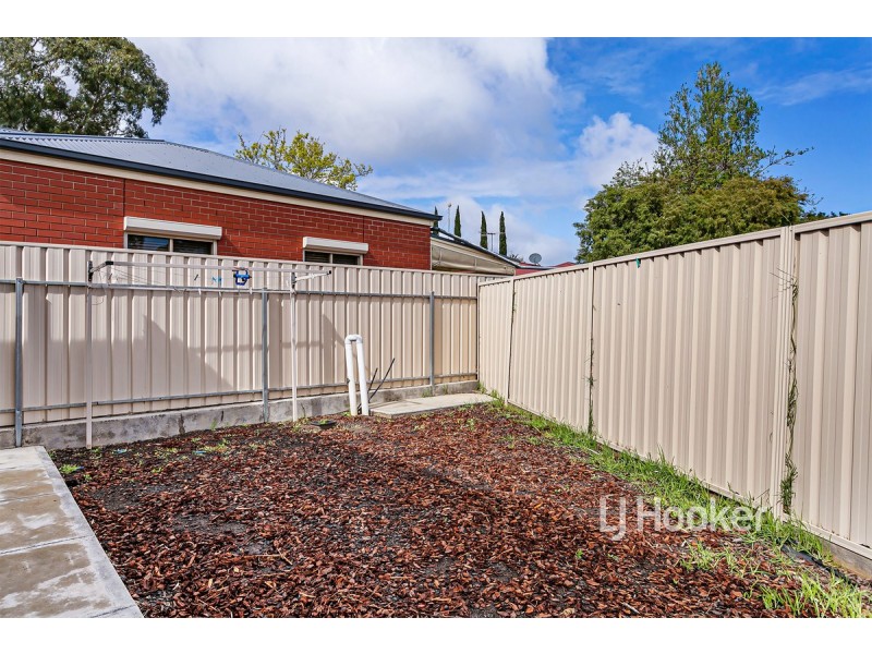 24 Day Street, Sturt SA 5047