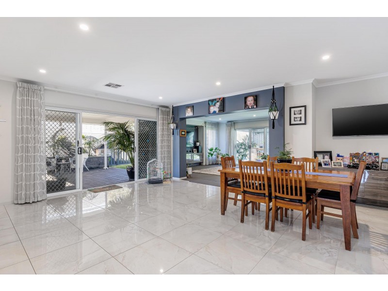 25 Halsey Road, Fulham SA 5024