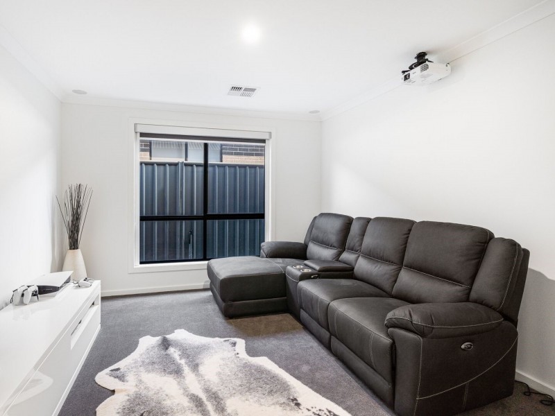 40 Hammond Road, Findon SA 5023