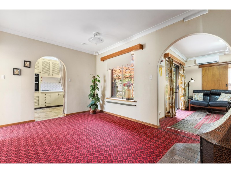 10 Niblic Court, Grange SA 5022