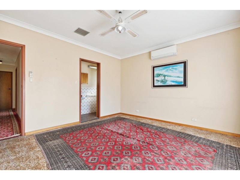 10 Niblic Court, Grange SA 5022